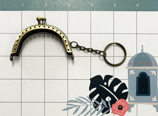 Round Look Purse Frame  2 3/4" with key chain