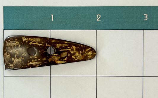 Coconut Shell Toggle with Tapered End