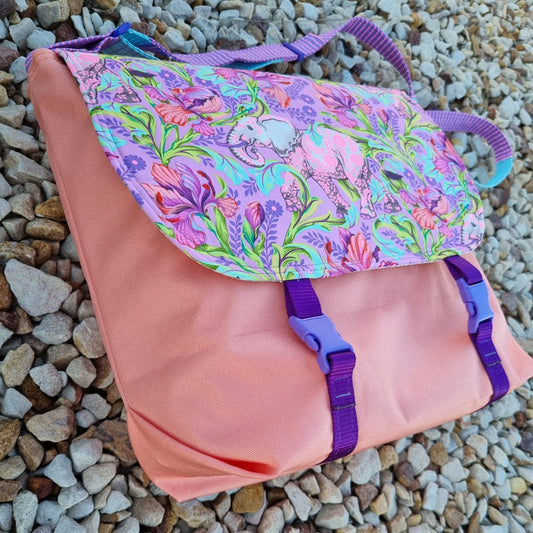 Little Moo Jasper Messenger Bag